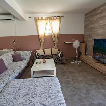 Architect Private 220sqm Villa *