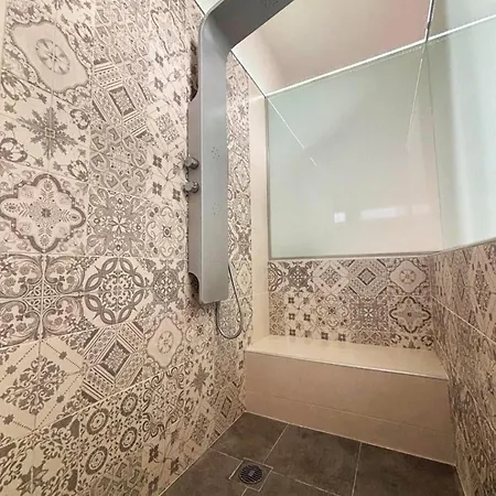 Architect Private 220sqm Villa